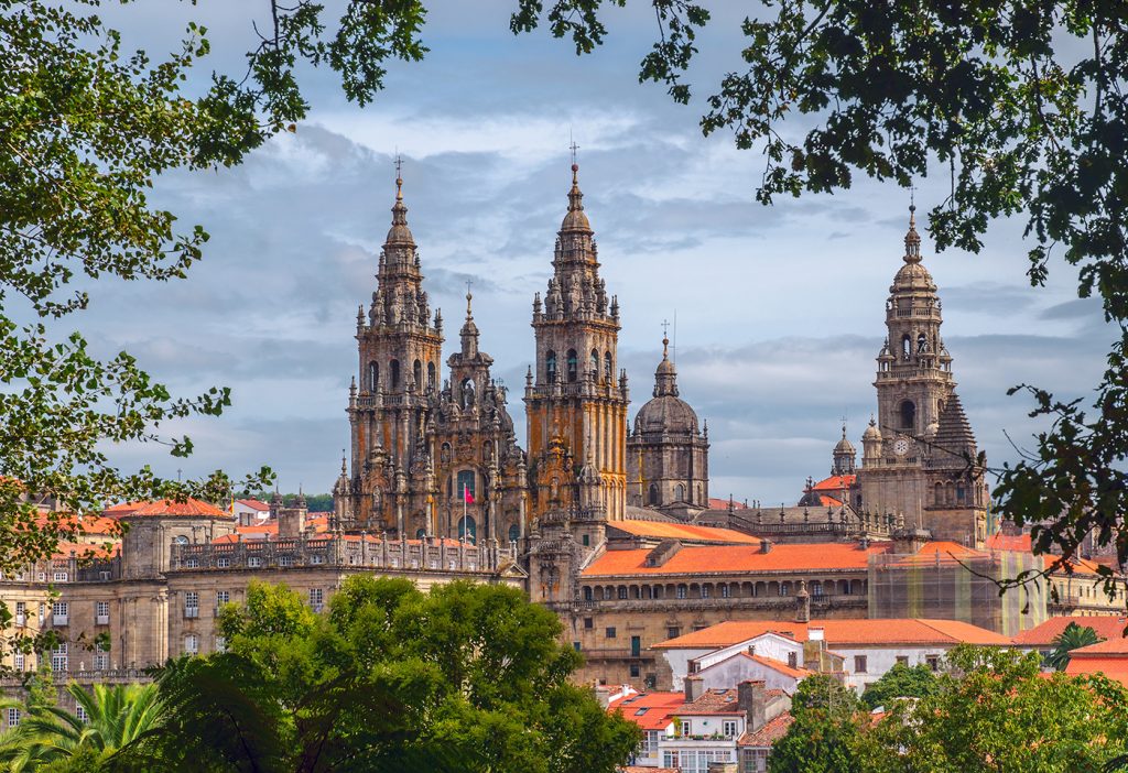 Ir de Santiago de Compostela a Foz