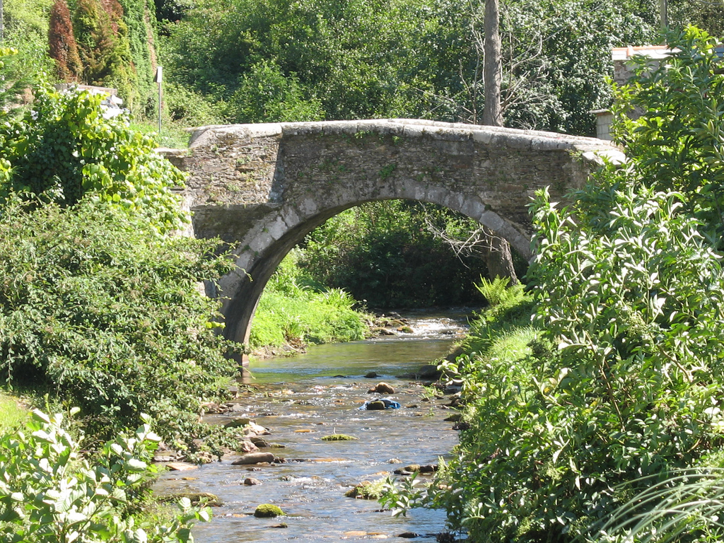 Puente do pasatiempo en Mondoñedo