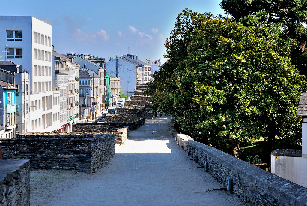 Paseo de ronda de la muralla de Lugo