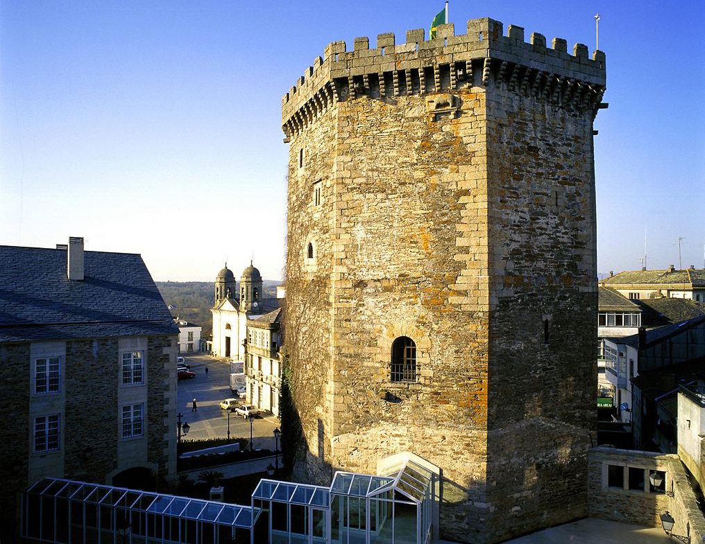 Torre de los Condes de Andrade en Villalba
