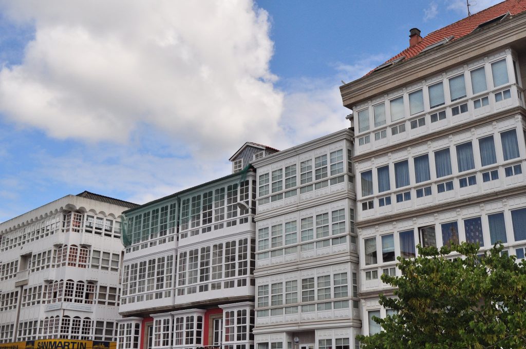 Edificios acristalados en Ferrol