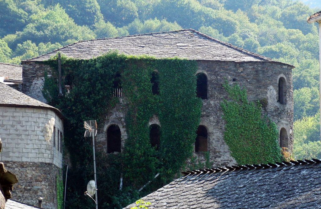 Castillo de Navia de Suarna